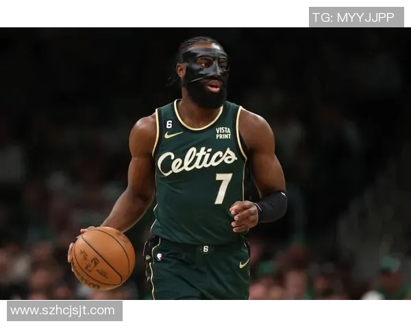 杰伦布朗：从新星到领袖的蜕变与未来展望